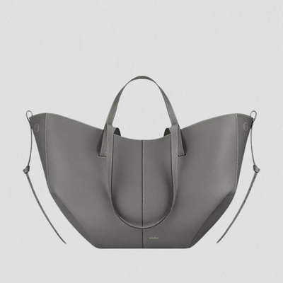 PERNILLA – FORMFAST SHOPPINGTASKE MED ELEGANTE RYNKEDETALJER