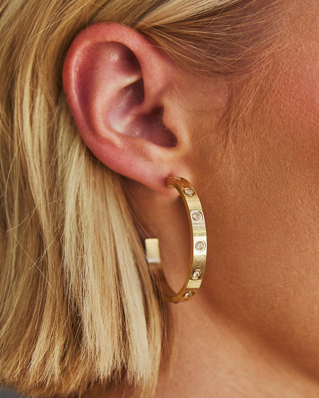 Endless Loveøreringe med rhinestone-besætning