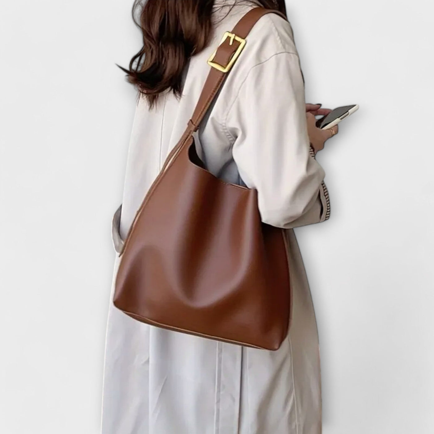 ISIDORE | SOFISTIKERET FORÅRS-SHOULDERBAG MED ELEGANT UDTRYK