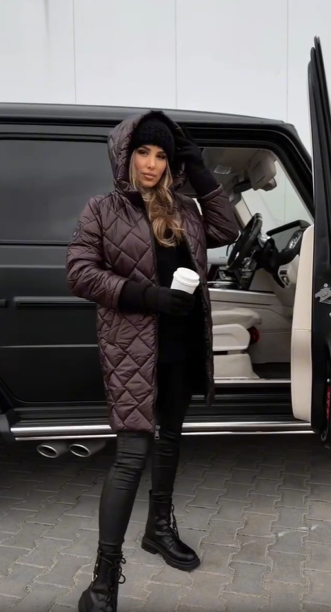 Julie | Elegant quiltet dunjakke med hætte